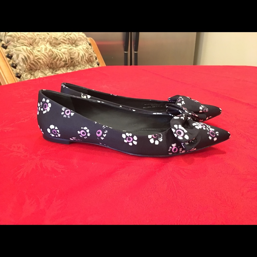 🎀SOLD🎀TORY BURCH FLATS - Picture 4 of 6